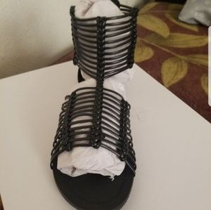 Brand New Sandles
